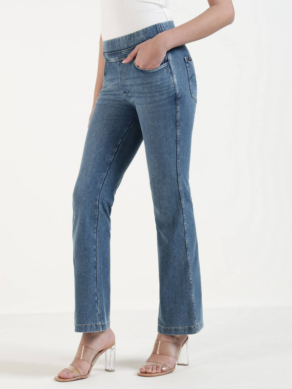 Blue Relaxed-Fit Flared Jeans | RF89 - view 3