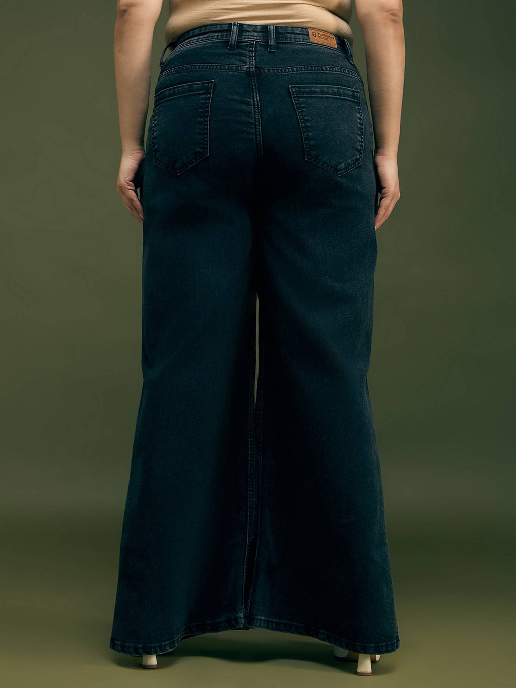 Wide Leg High-Rise Light Fade Stretchable Jeans | WL90 - view 2