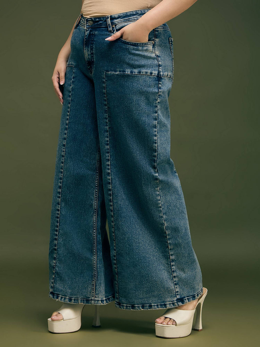 High Rise Extra Wide Tint Blue Jeans | BG78 - view 4