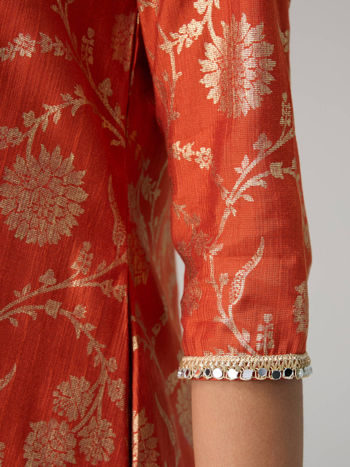 Off White Gadhwal Foil Printed Embellished Neck Kurta Brigade Bride | FY93 - view 42
