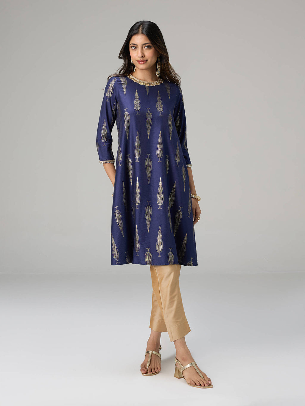 Off White Gadhwal Foil Printed Embellished Neck Kurta Brigade Bride | FY93 - view 35
