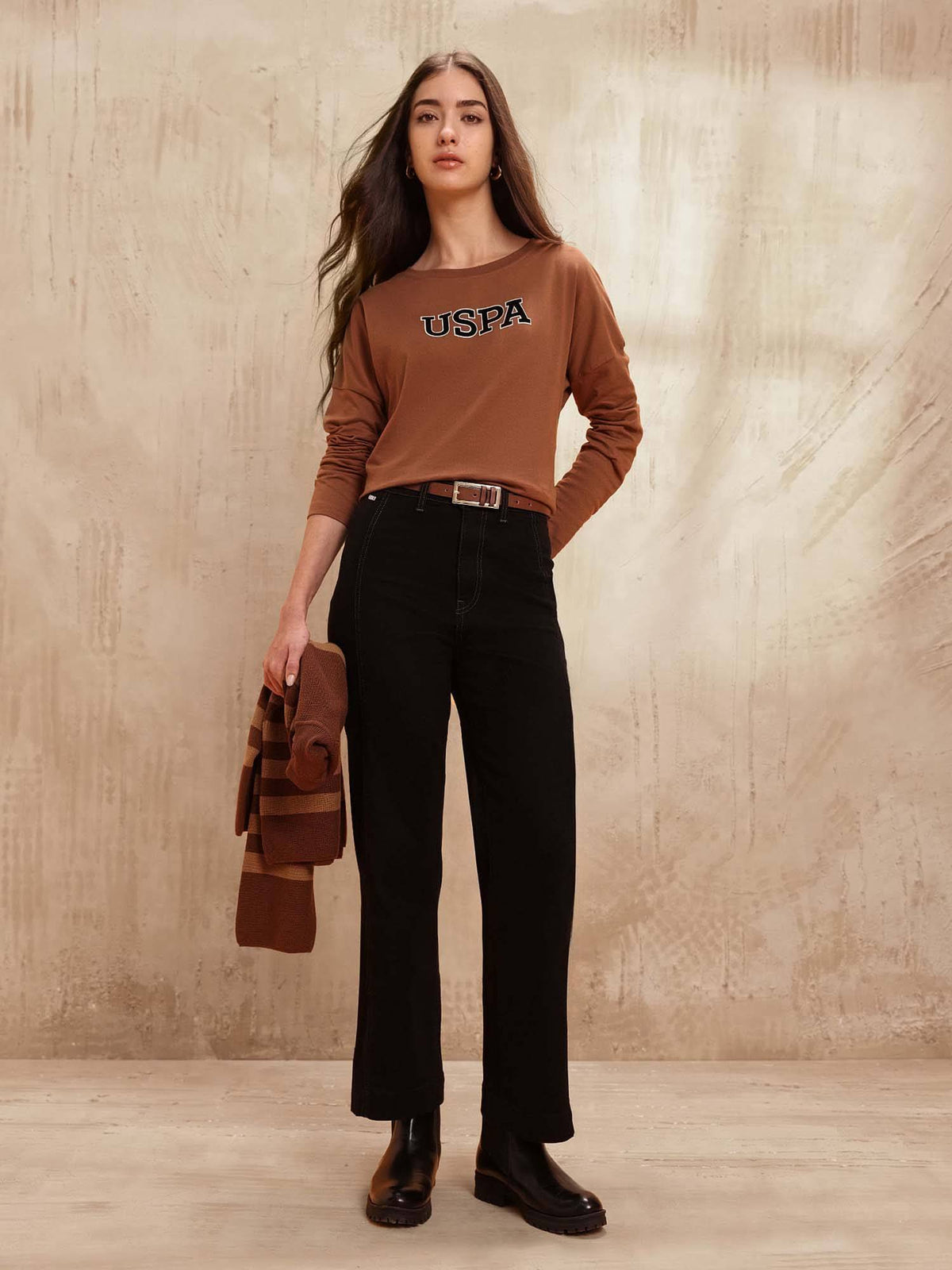Black High Rise Straight Fit Jeans | ST23 - view 3