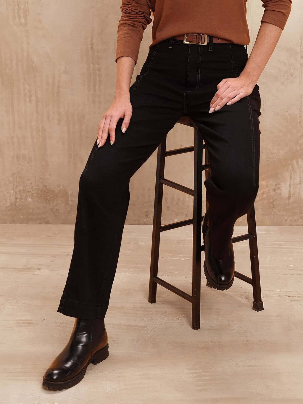 Black High Rise Straight Fit Jeans | ST23 - view 6