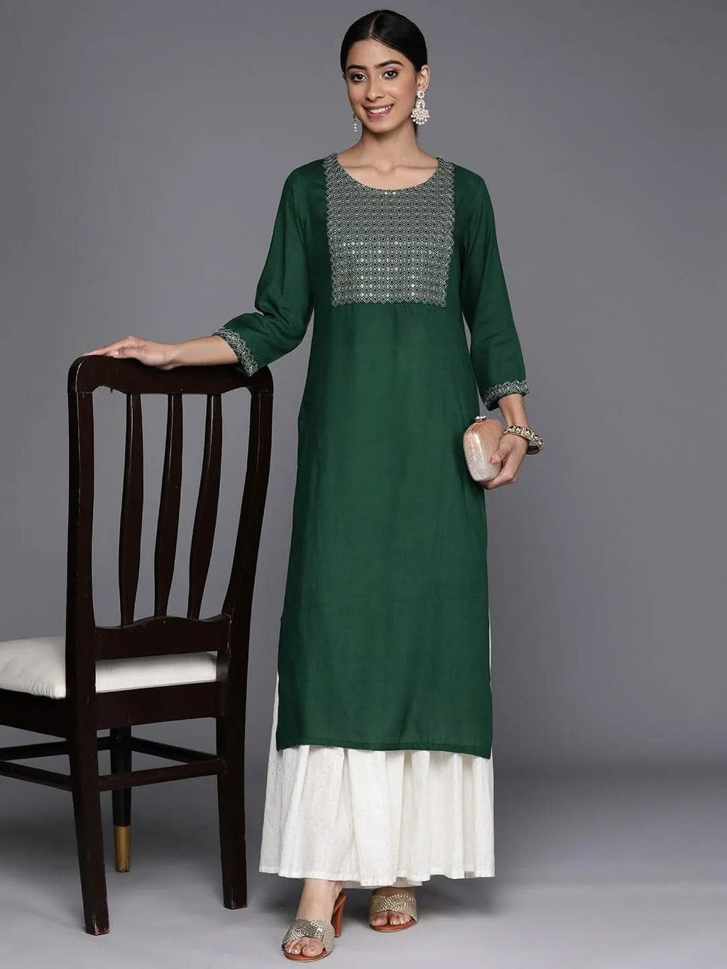 Gerua Green Yoke Design Rayon Straight Kurta