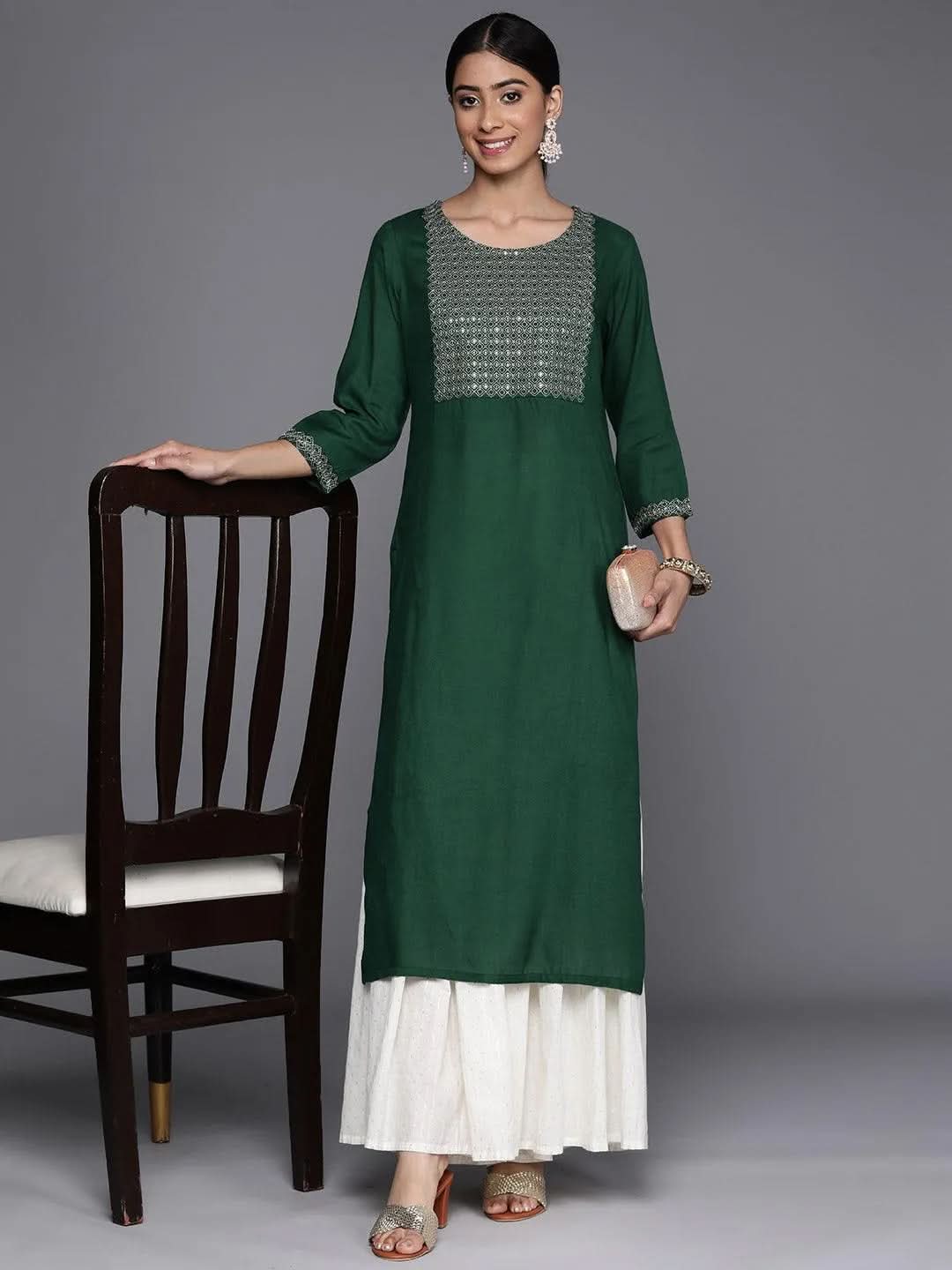 Gerua Green Yoke Design Rayon Straight Kurta