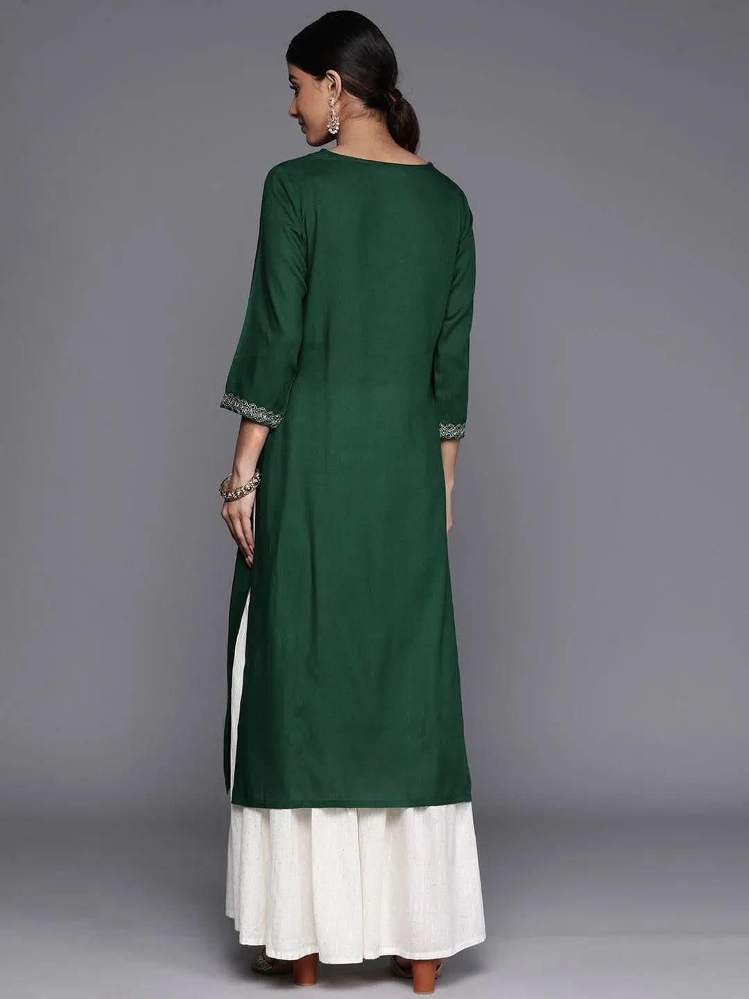 Gerua Green Yoke Design Rayon Straight Kurta
