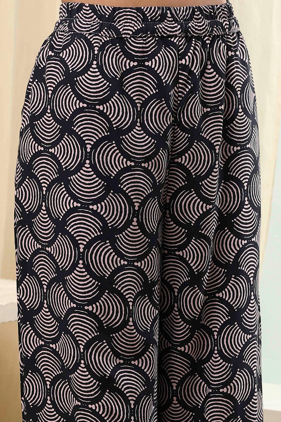 Black Printed Shirt-Style Straight Co-ord Set CO87
