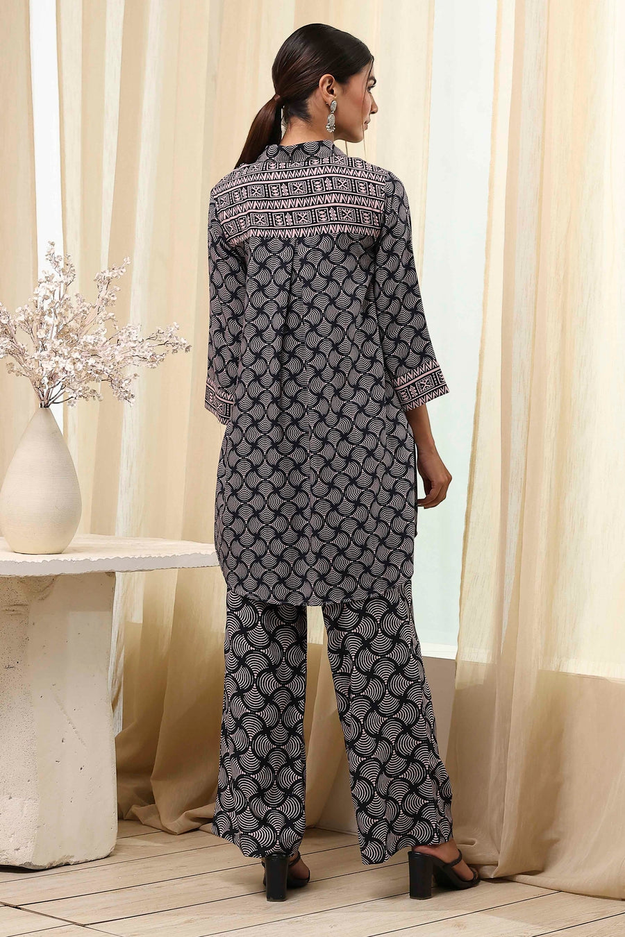 Black Printed Shirt-Style Straight Co-ord Set CO87
