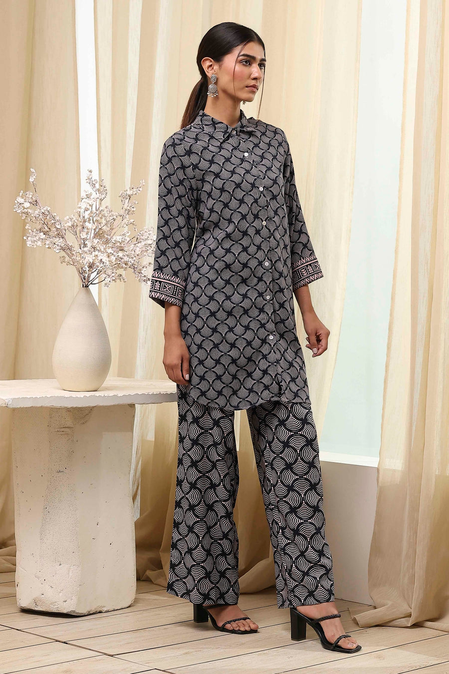 Black Printed Shirt-Style Straight Co-ord Set CO87