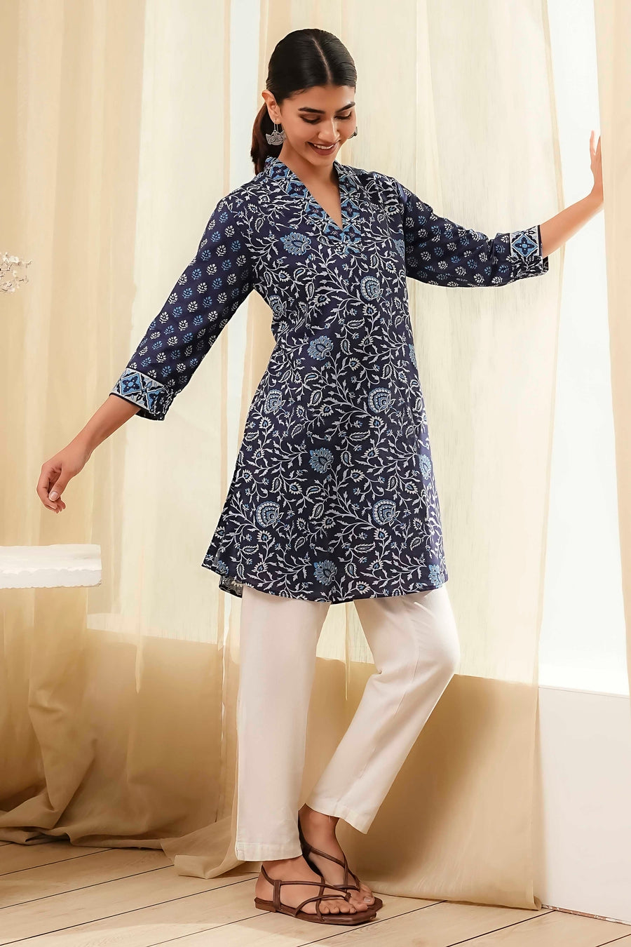 Indigo Cotton Floral Straight Short Kurta K60