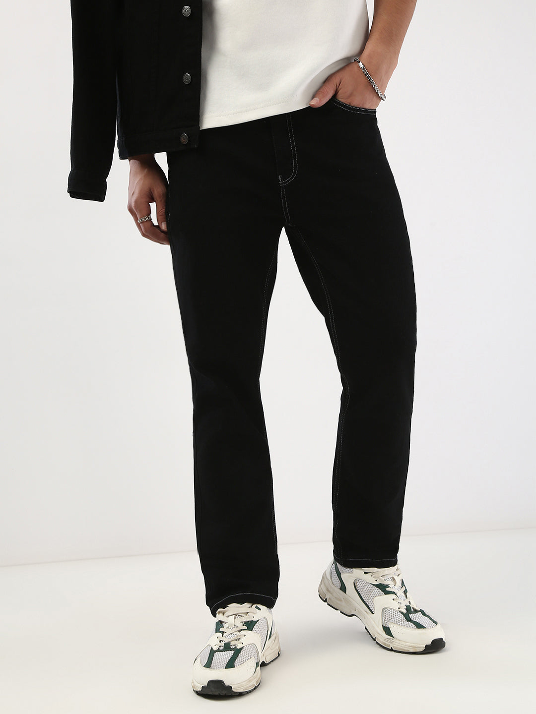 Men's Black Straight Fit Washed Jeans Stretchable