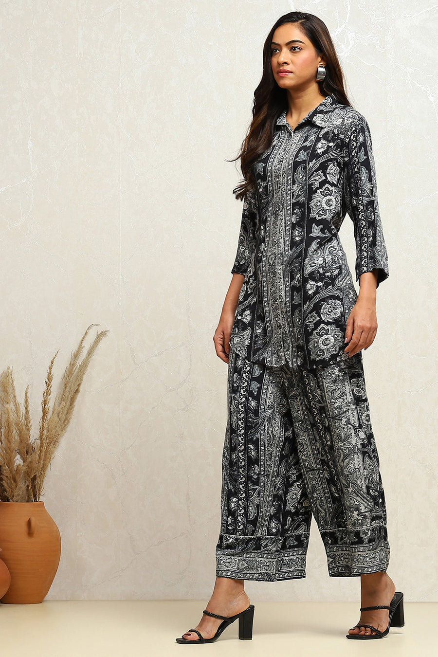 Black Printed Shirt-Style Kurti Co-ord Set CO87