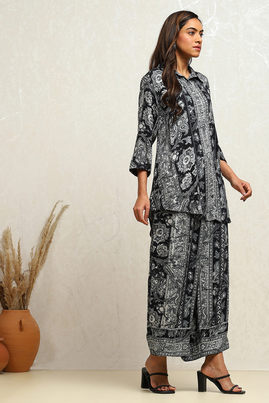 Black Printed Shirt-Style Kurti Co-ord Set CO87