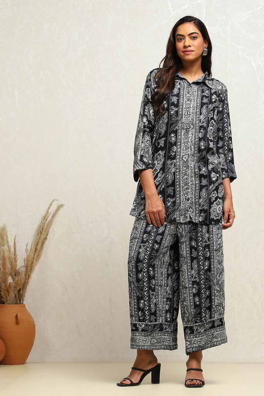 Black Printed Shirt-Style Kurti Co-ord Set CO87