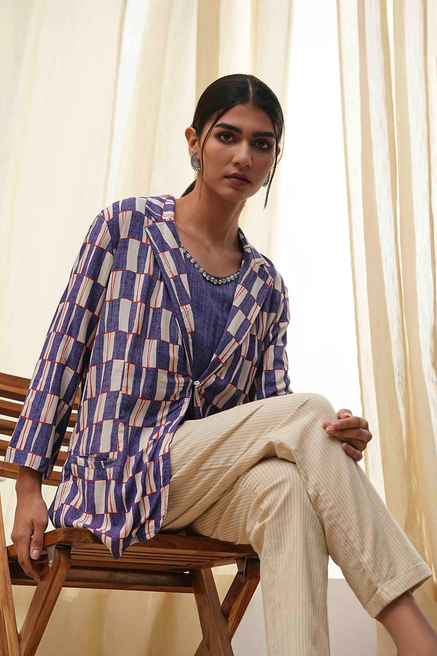 Blue Printed Straight Jacket K60