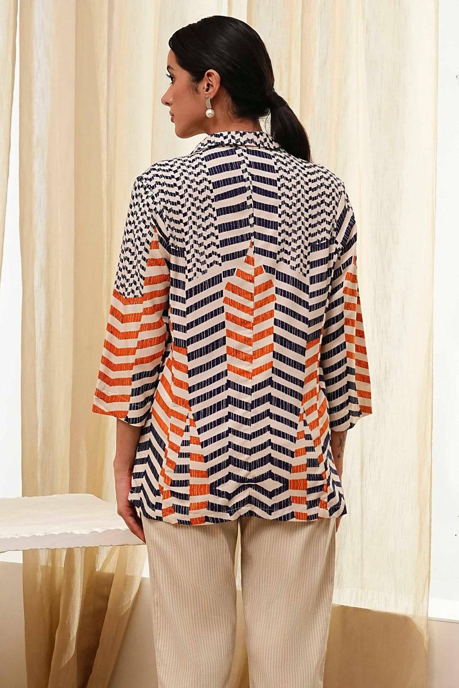 Orange Printed Straight Jacket K60