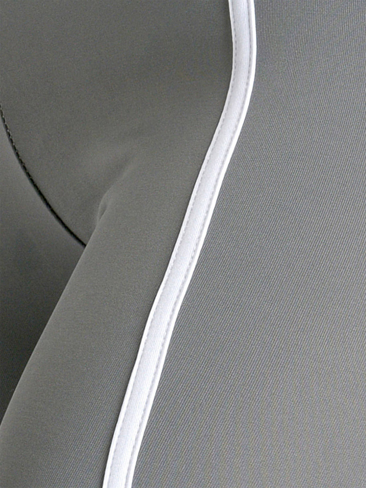 Curvy Capri Sports Legging - Grey | L90 - view 5