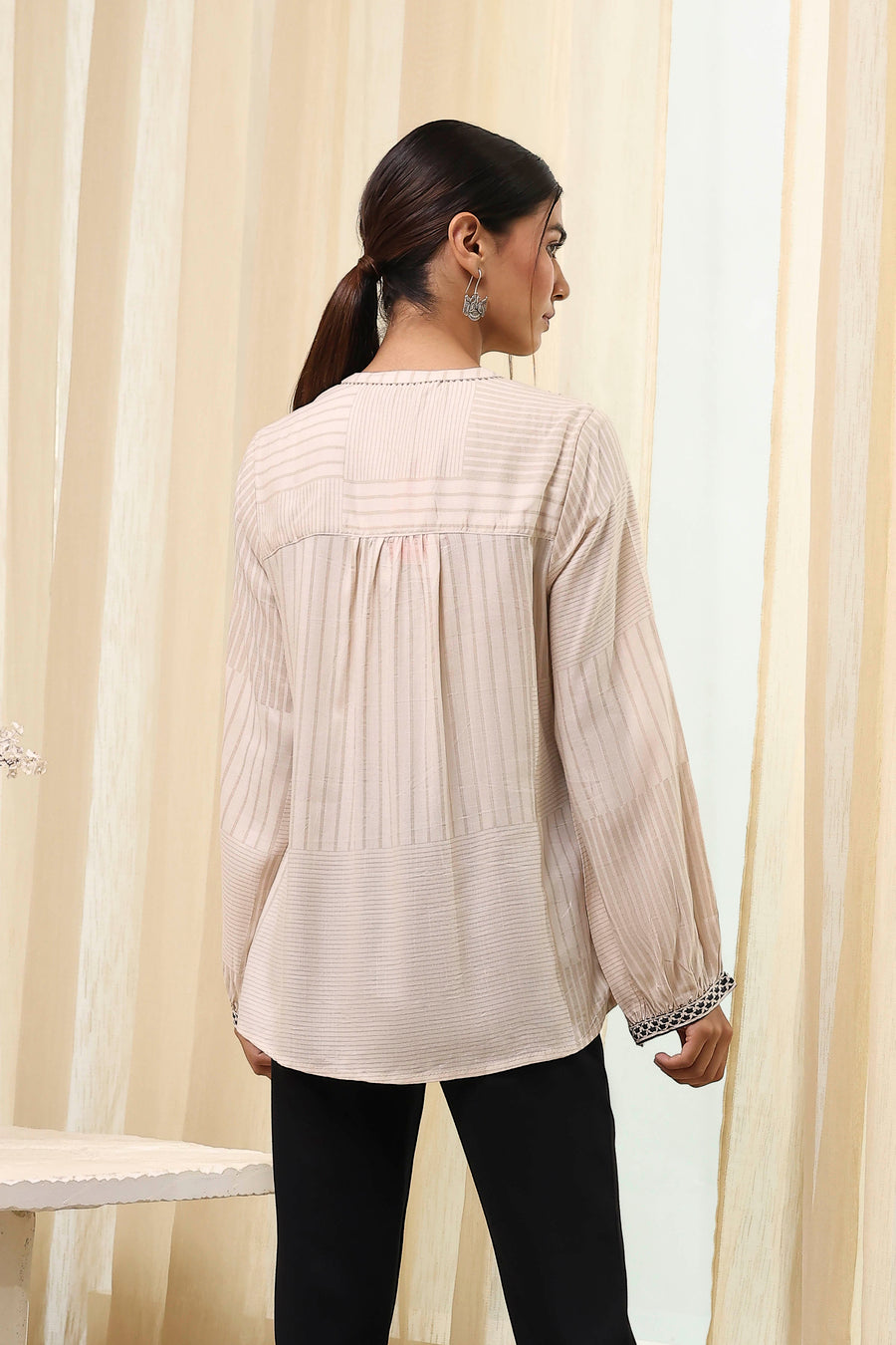 Beige Striped Straight Top K60