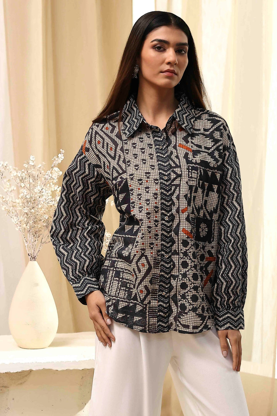 Black Cotton Printed Straight Shirt K60