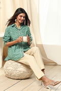 Green Cotton Printed Straight Shirt K60