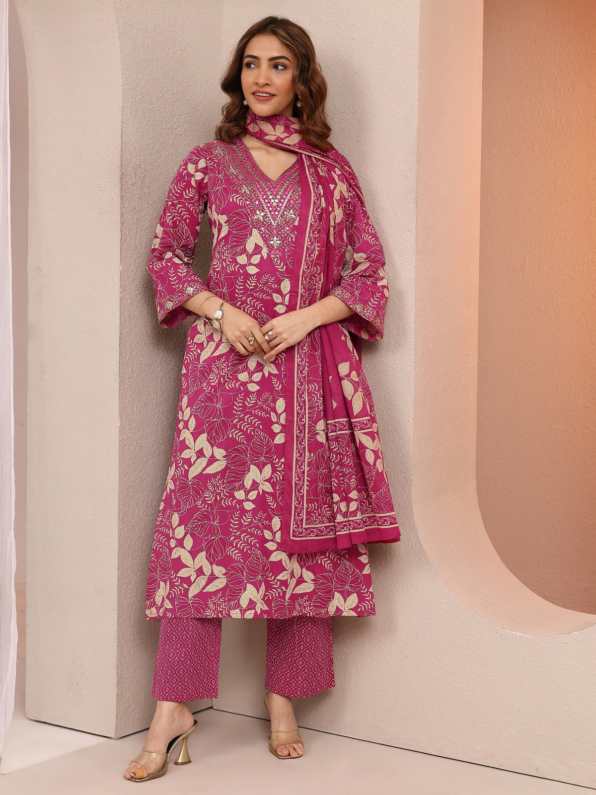 Libas Pink Printed Cotton Straight Suit Set With Dupatta