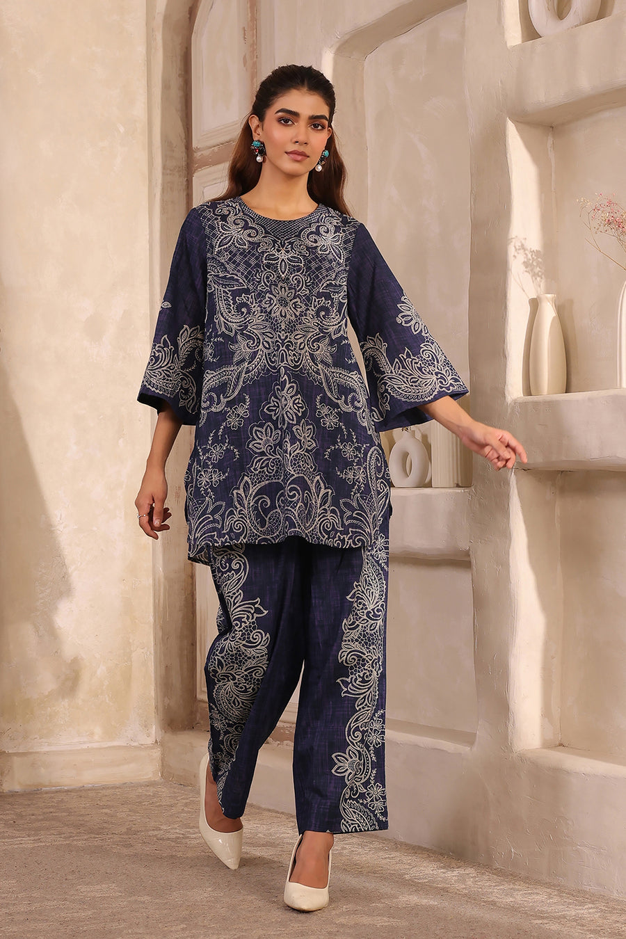 Blue Cotton floral Printed Straight Kurta Set CO87