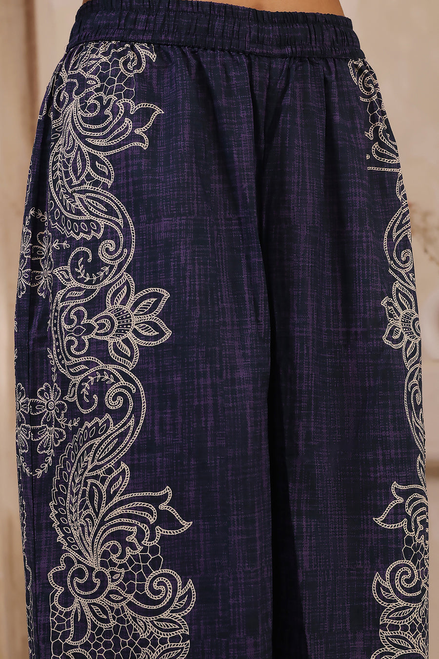 Blue Cotton floral Printed Straight Kurta Set CO87