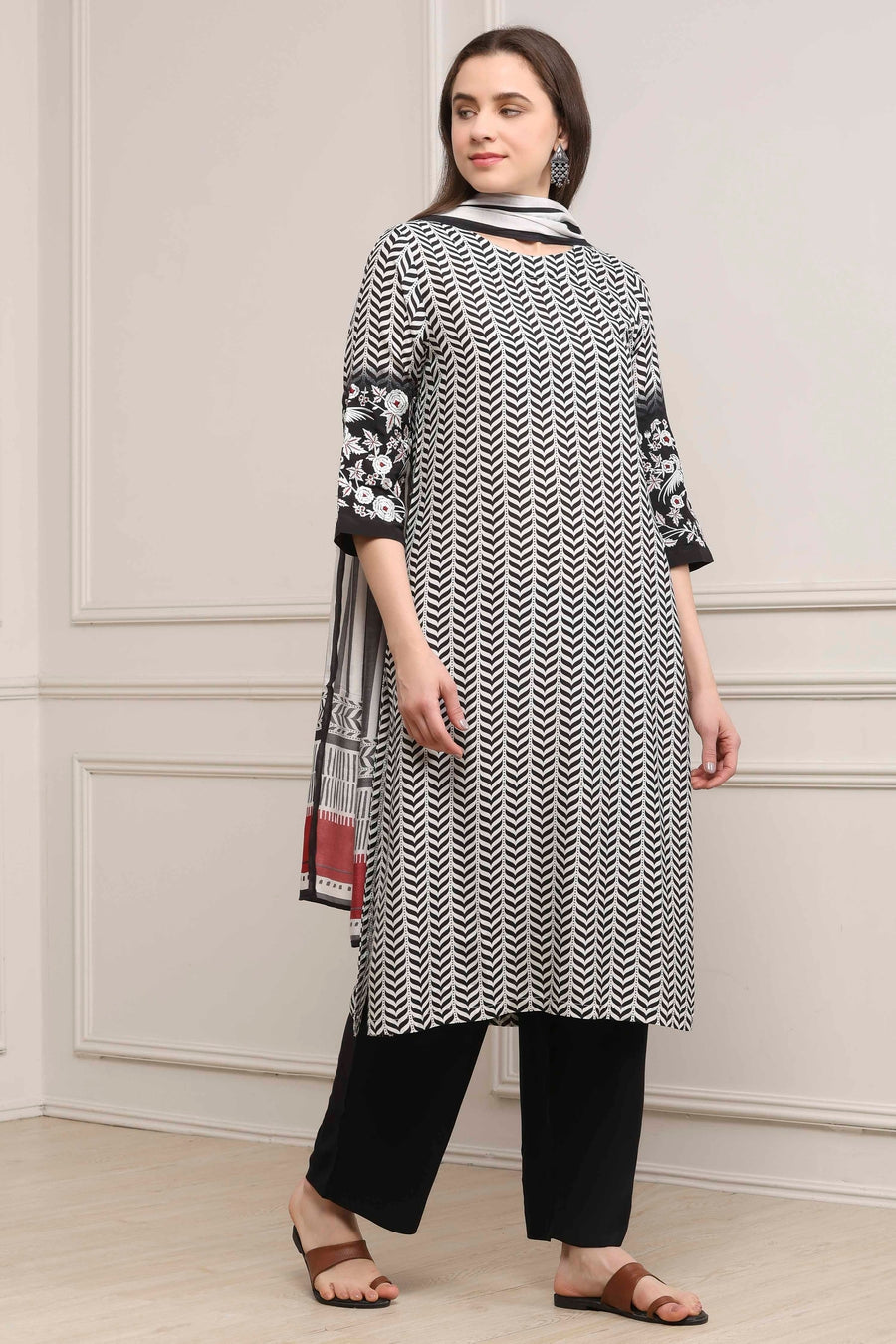 Black Modal Printed Straight Suit Set KS60