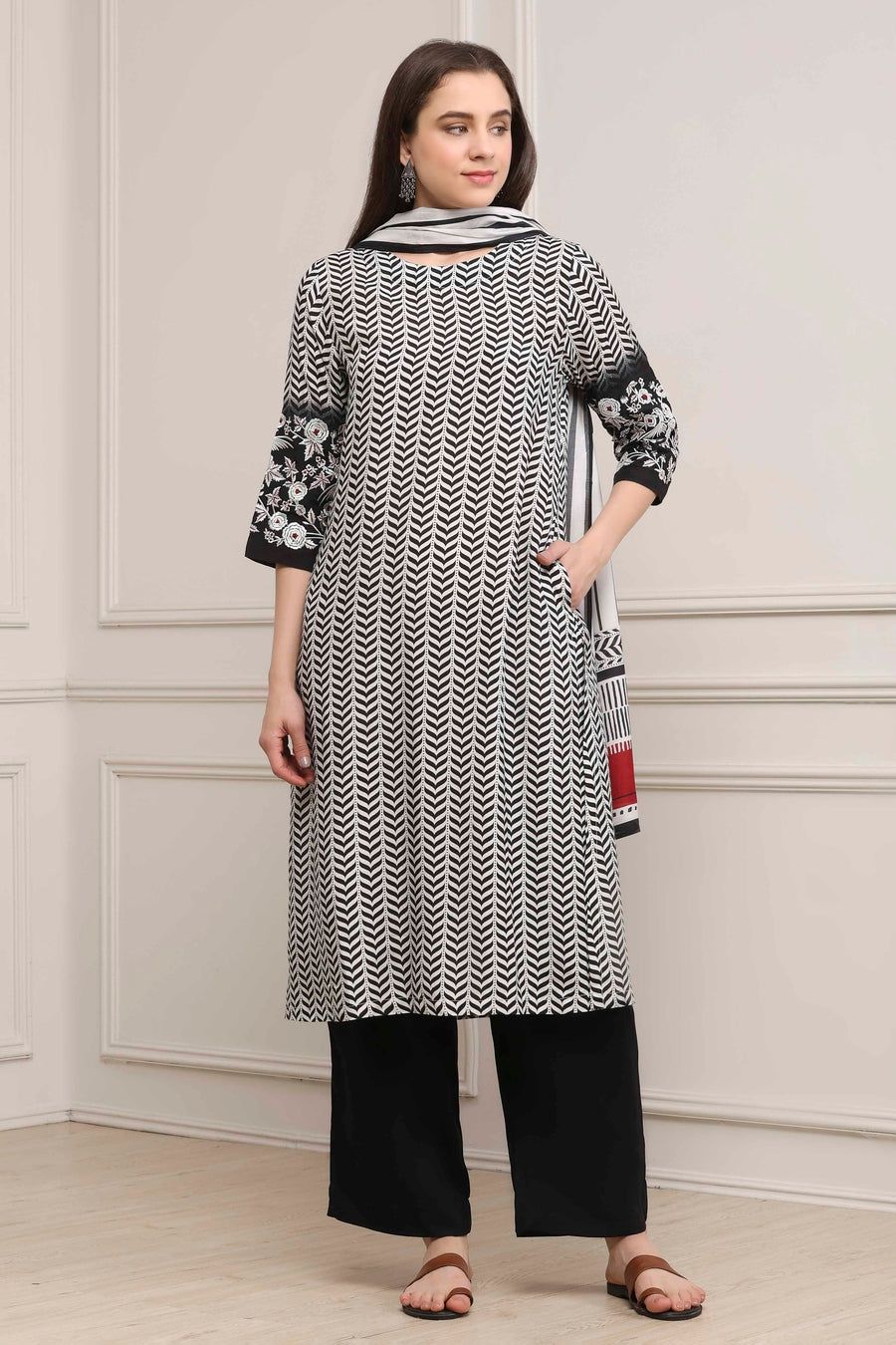 Black Modal Printed Straight Suit Set KS60