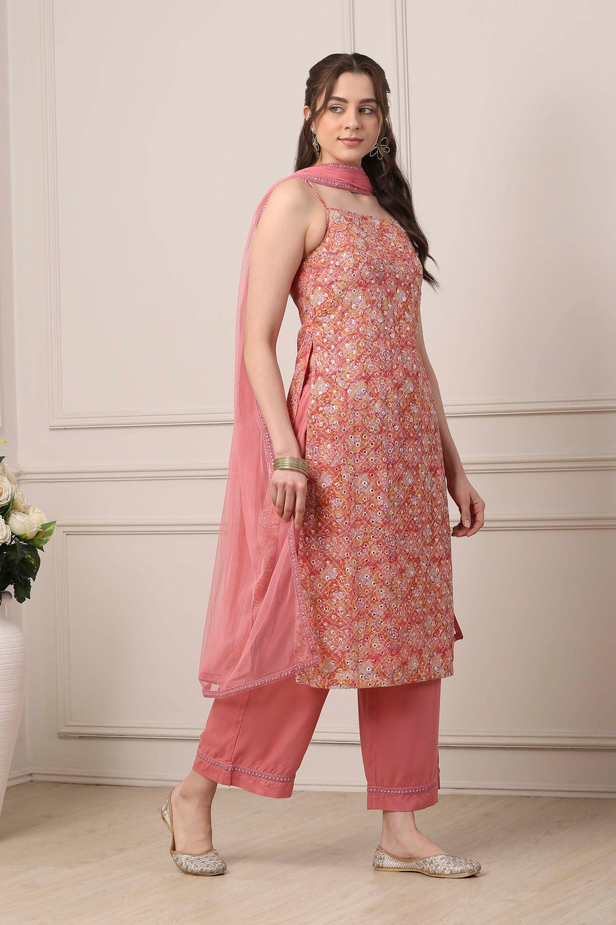 Peach Poly Georgette Floral Thread Work Straight Suit Set KS60