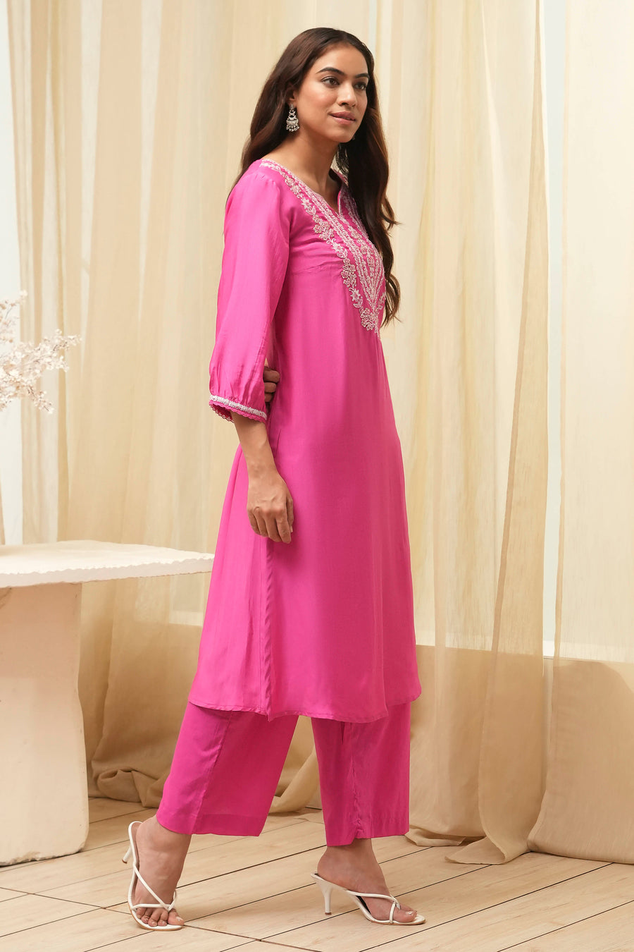 Pink Embroidered Straight Kurta Set KS60