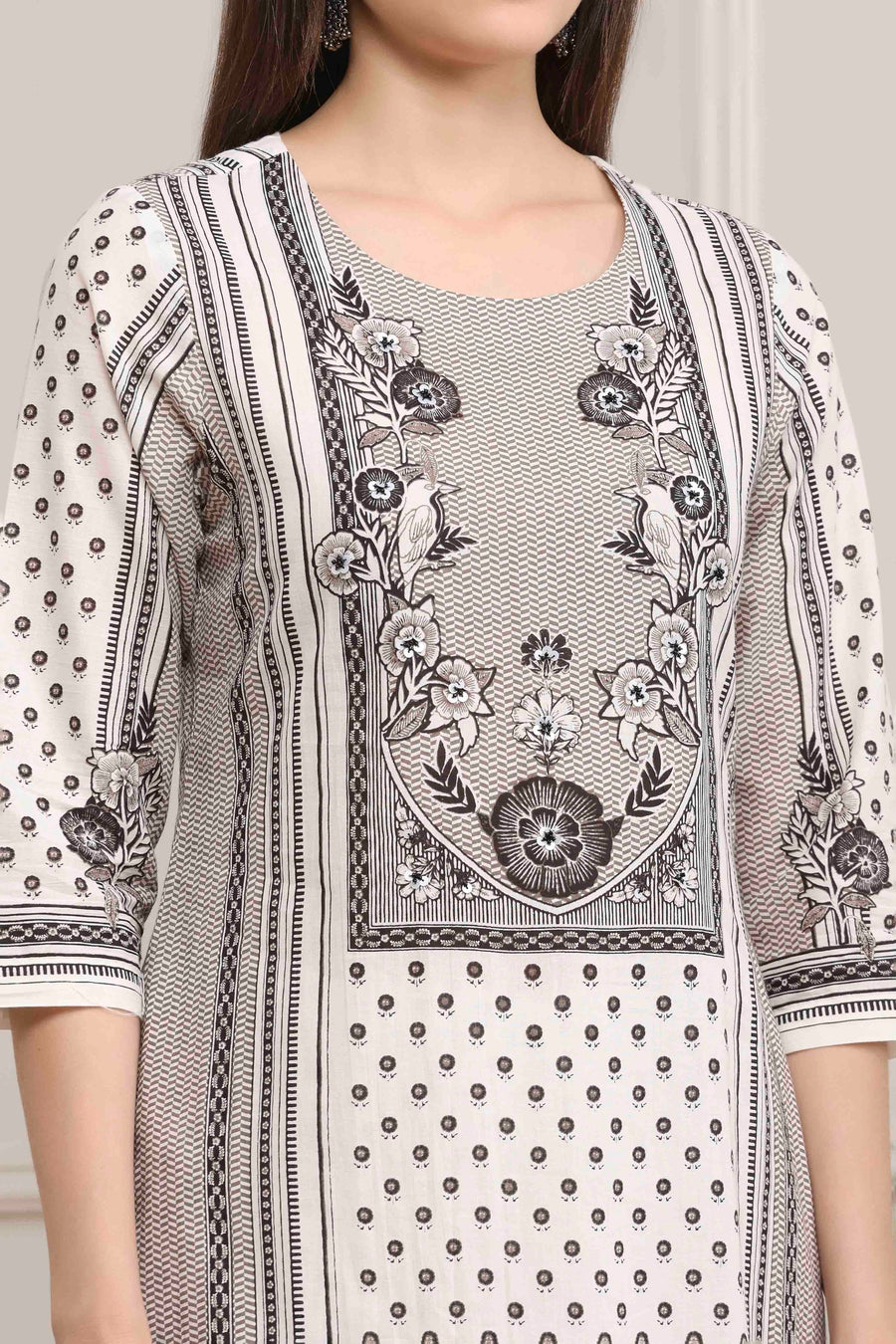 White and Black Cotton Printed Straight Suit Set KS60