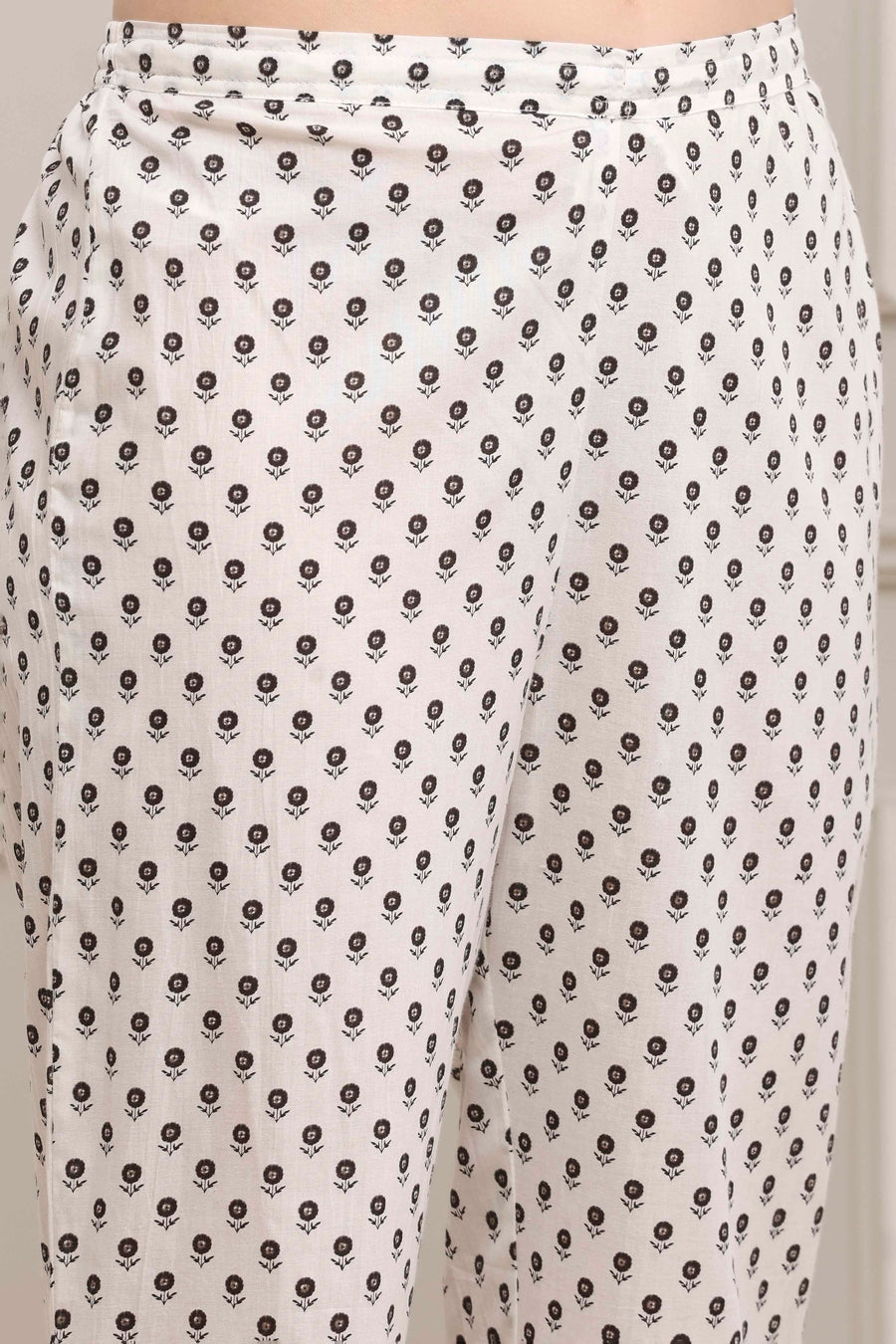 White and Black Cotton Printed Straight Suit Set KS60