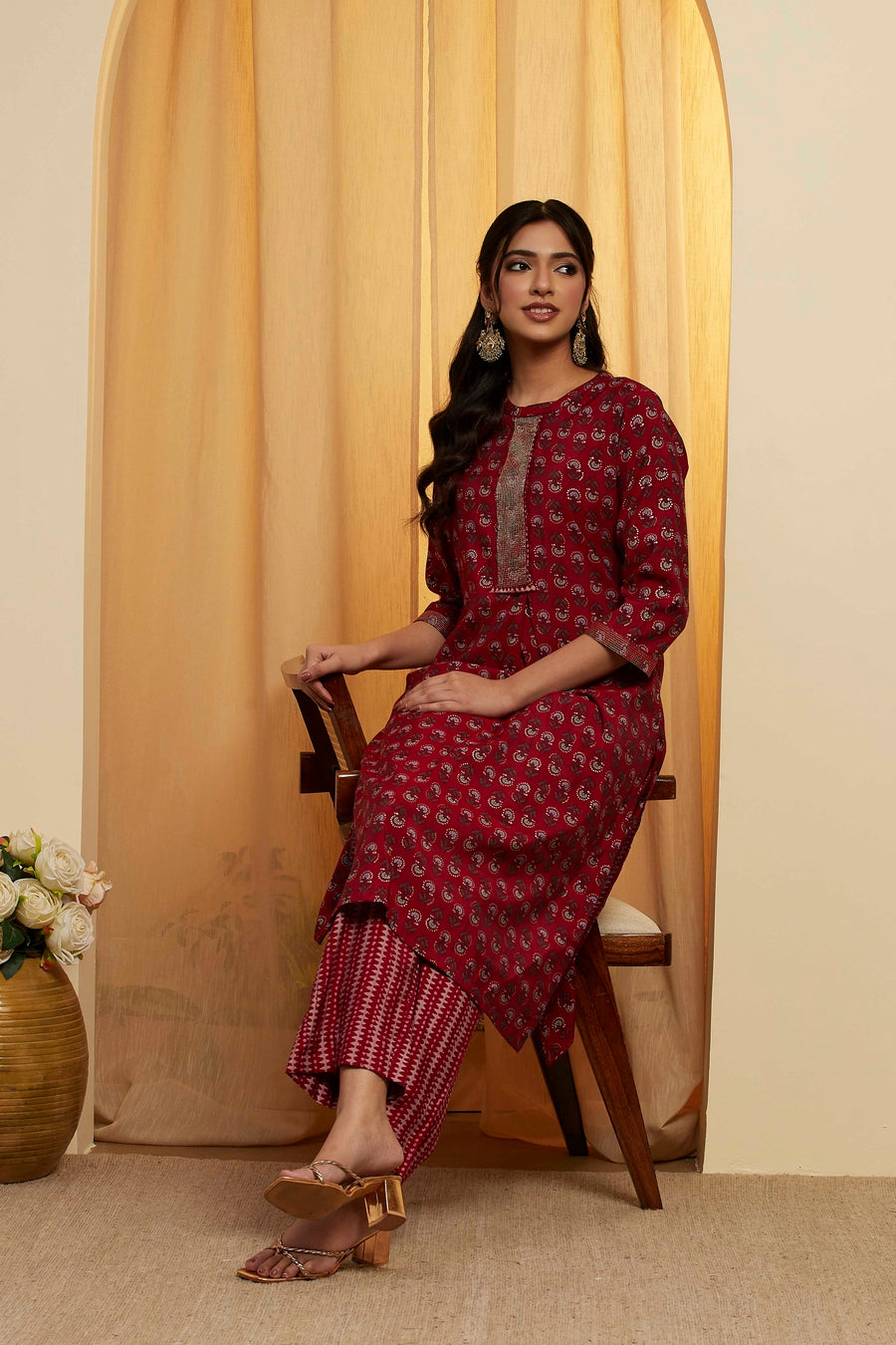 Maroon Floral Printed Straight Kurta Set KS60