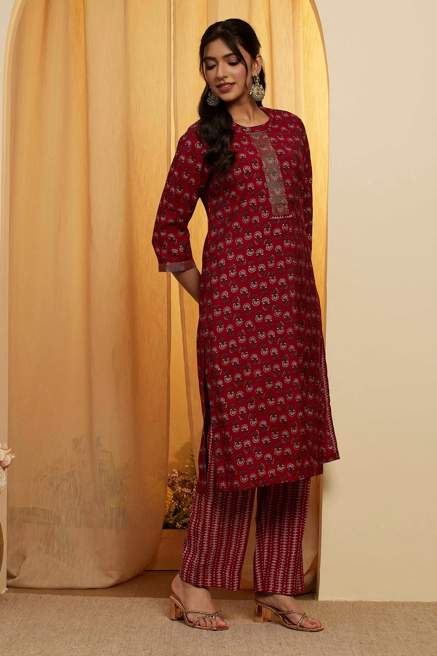 Maroon Floral Printed Straight Kurta Set KS60