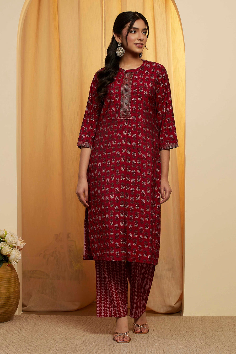 Maroon Floral Printed Straight Kurta Set KS60