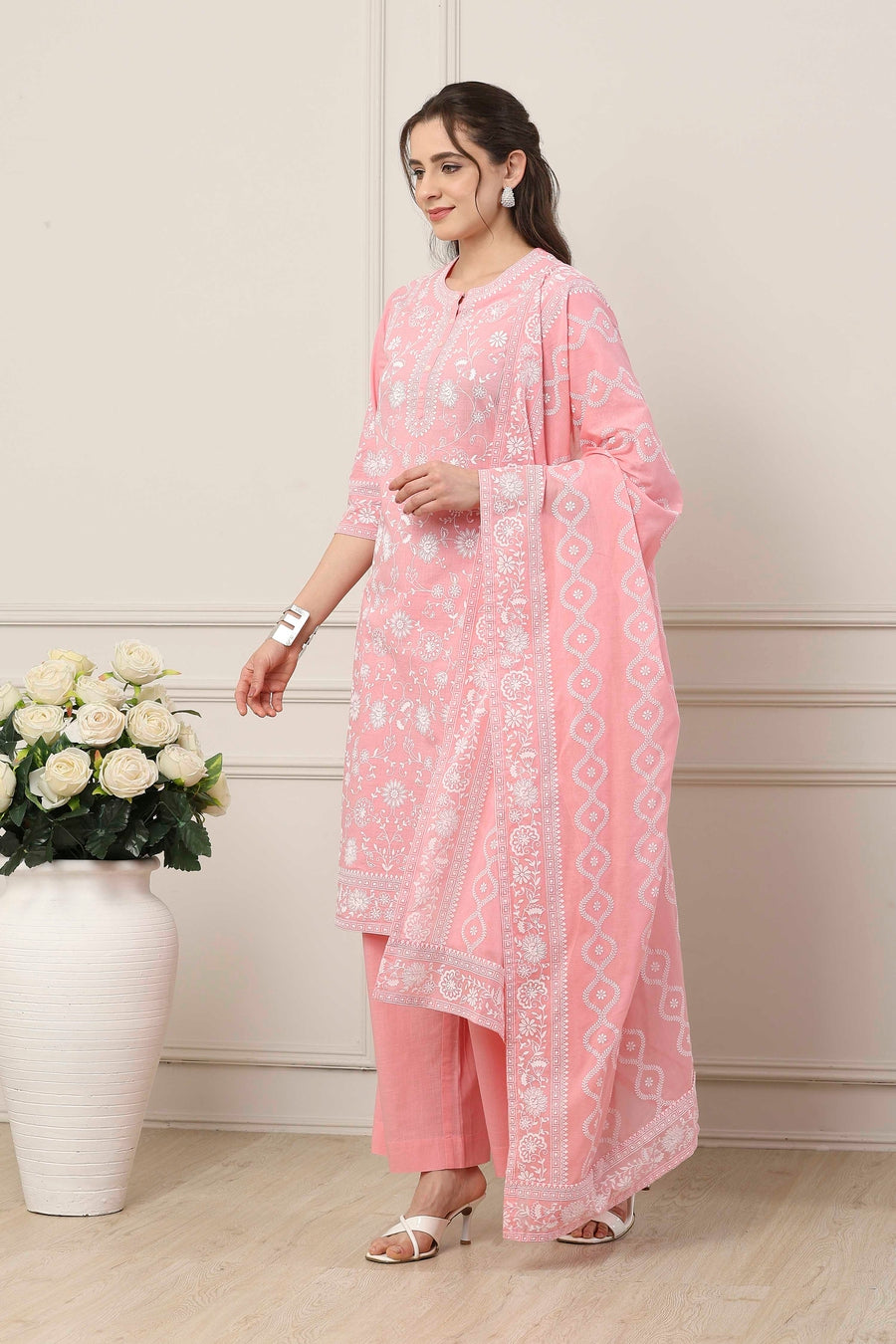 Pink & White Cotton Floral Printed Straight Suit Set KS60