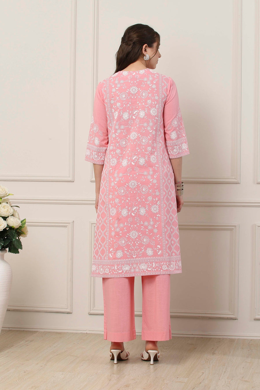 Pink & White Cotton Floral Printed Straight Suit Set KS60