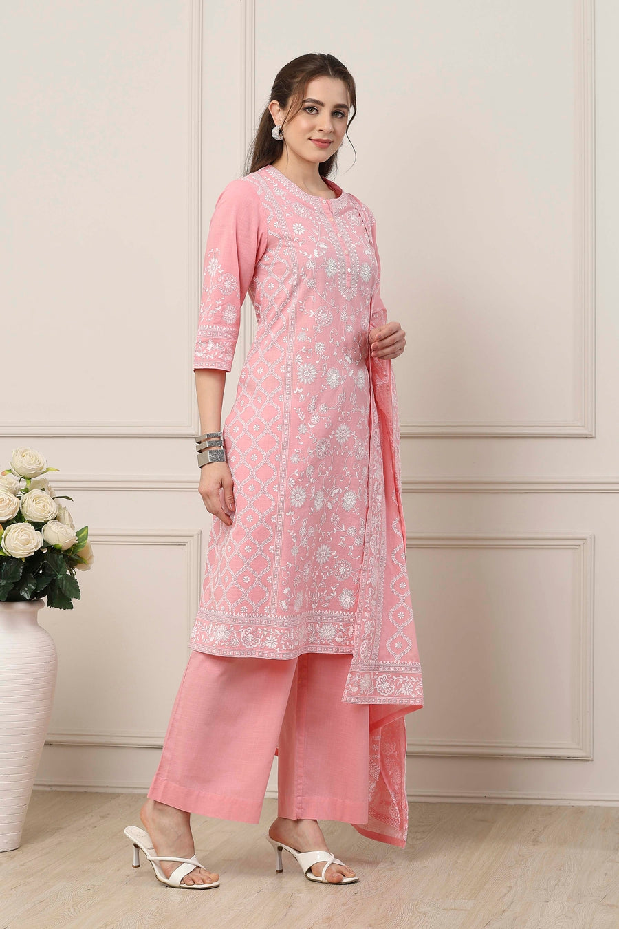 Pink & White Cotton Floral Printed Straight Suit Set KS60