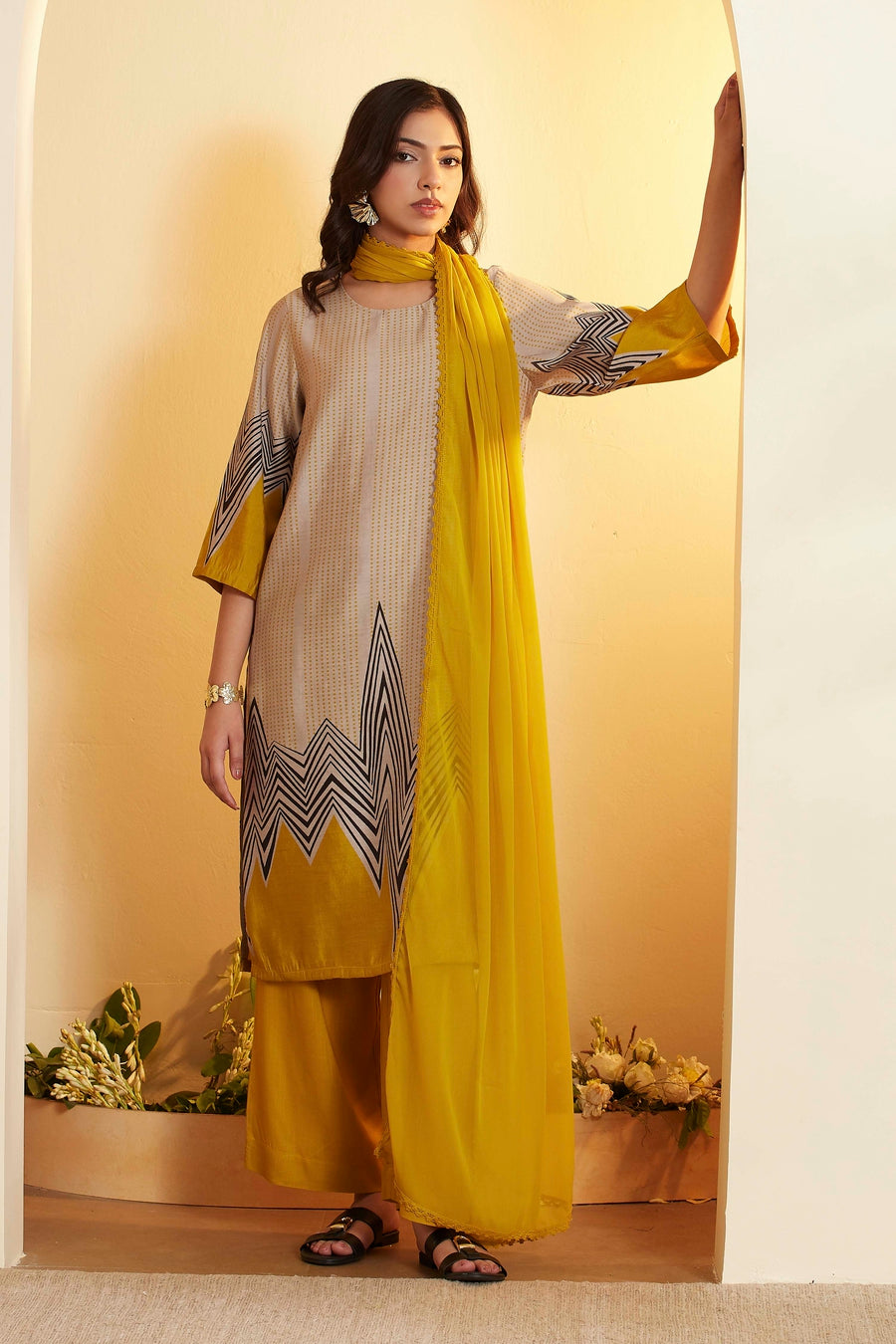 Grey & Beige Viscose Blend Geometric Straight Kurta Set KS60