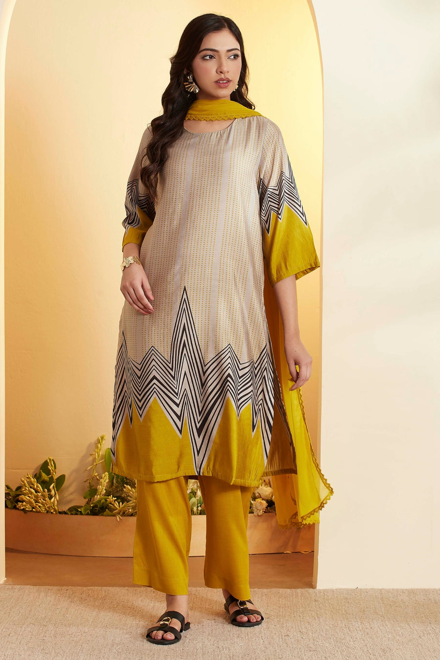 Grey & Beige Viscose Blend Geometric Straight Kurta Set KS60