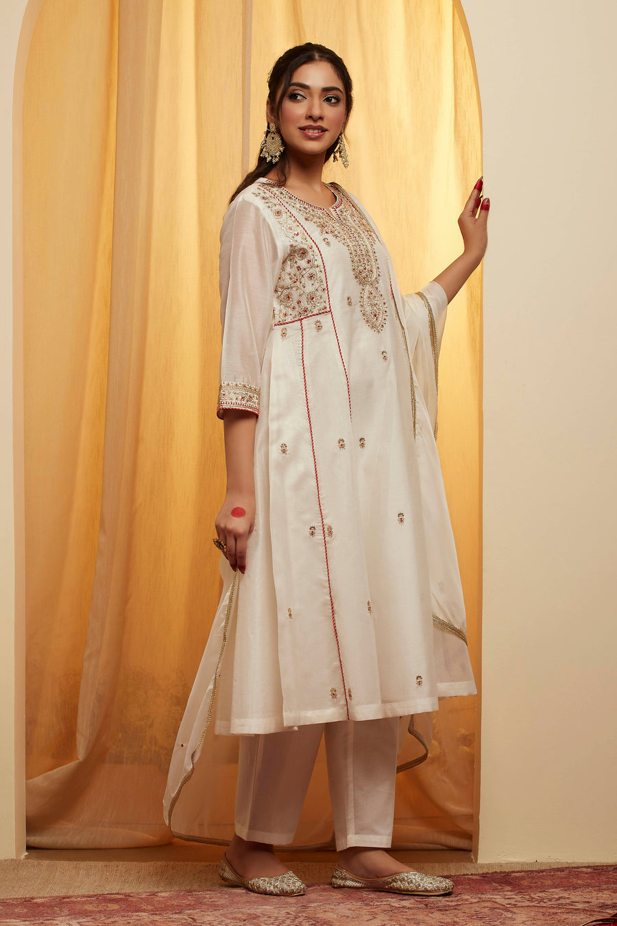 Off-White Embroidered Polyester Kurta Set KS60