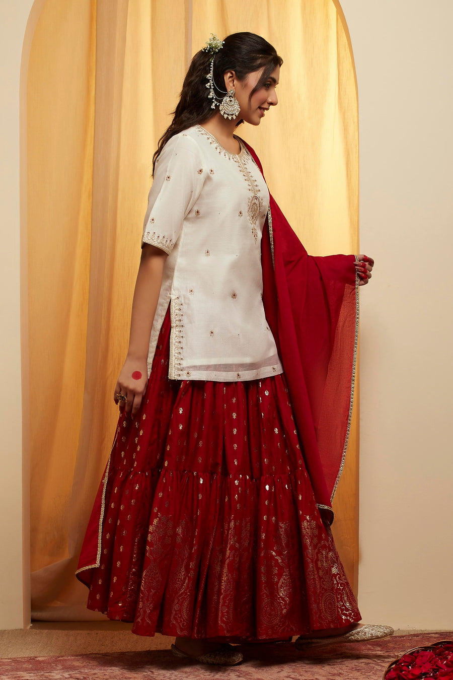 Off-White & Red Polyester Embroidered Lehenga Set KS60