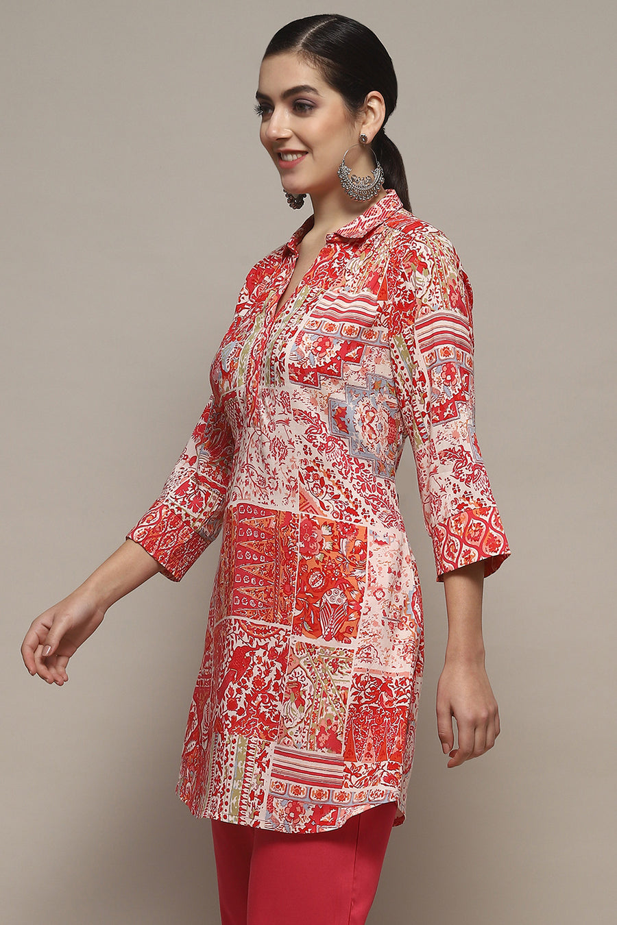 Fuschia Viscose Rayon Printed Straight Kurti K60