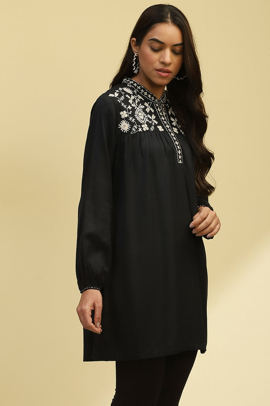 Black Viscose Blend Regular Fit Straight Kurti K60