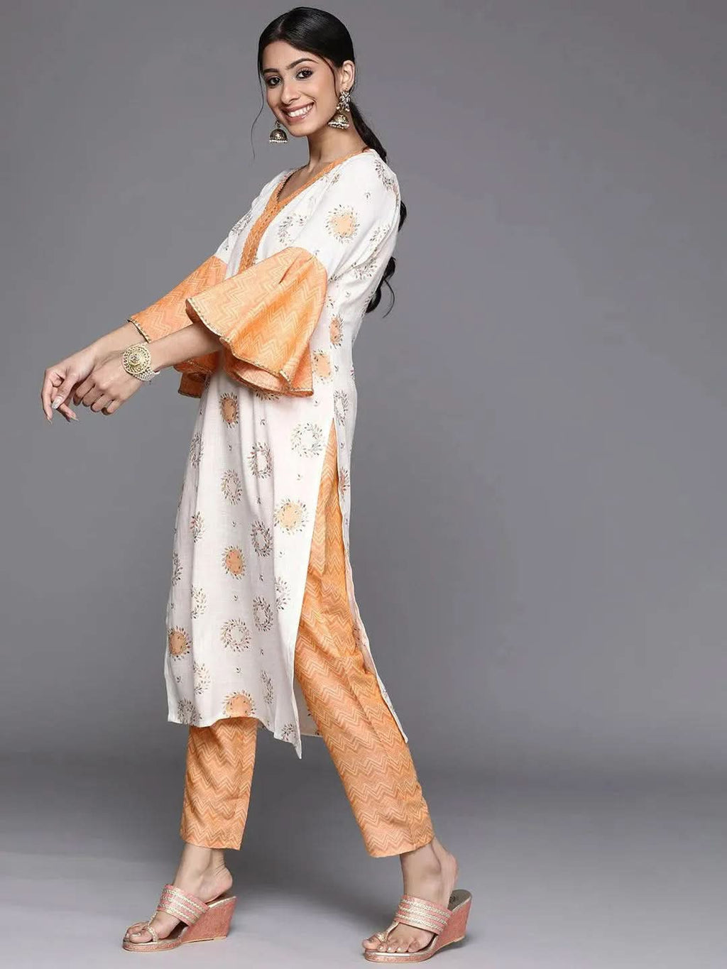 Gerua White Printed Rayon Kurta