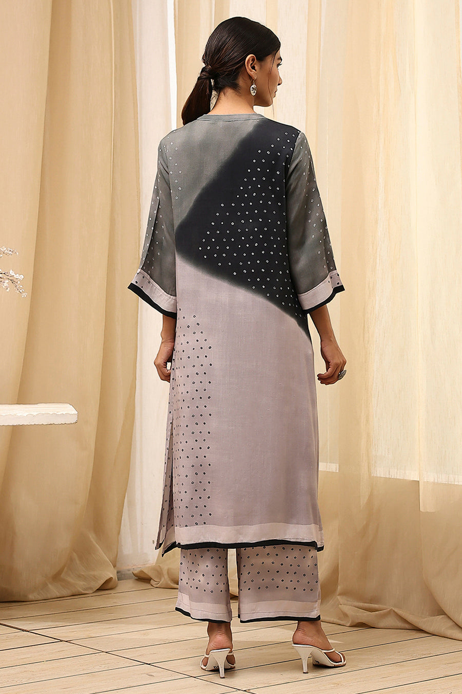 Grey Printed Straight Kurta Set CO87