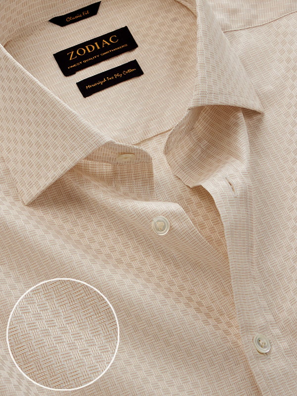 Monteverdi Cream Solid Full Sleeve Single Cuff Classic Fit Classic Formal Two Ply Mercerized Cotton Shirt