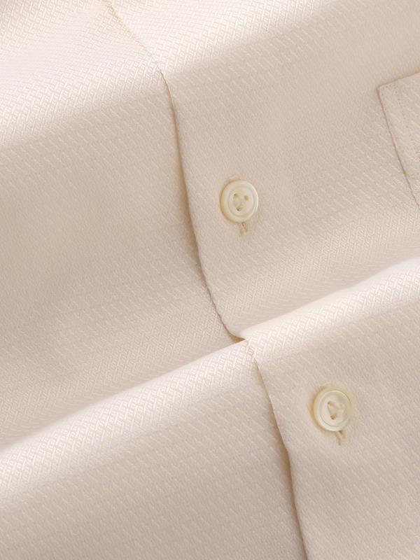 Tramonti Cream Solid Full Sleeve Single Cuff Tailored Fit Classic Formal Two Ply Mercerized Cotton Shirt